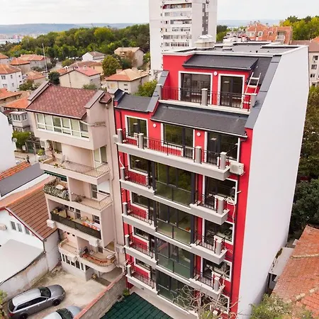 Апартаменты Azzurro-top Floor In Quiet Neighborhood, Free Private Parking Варна